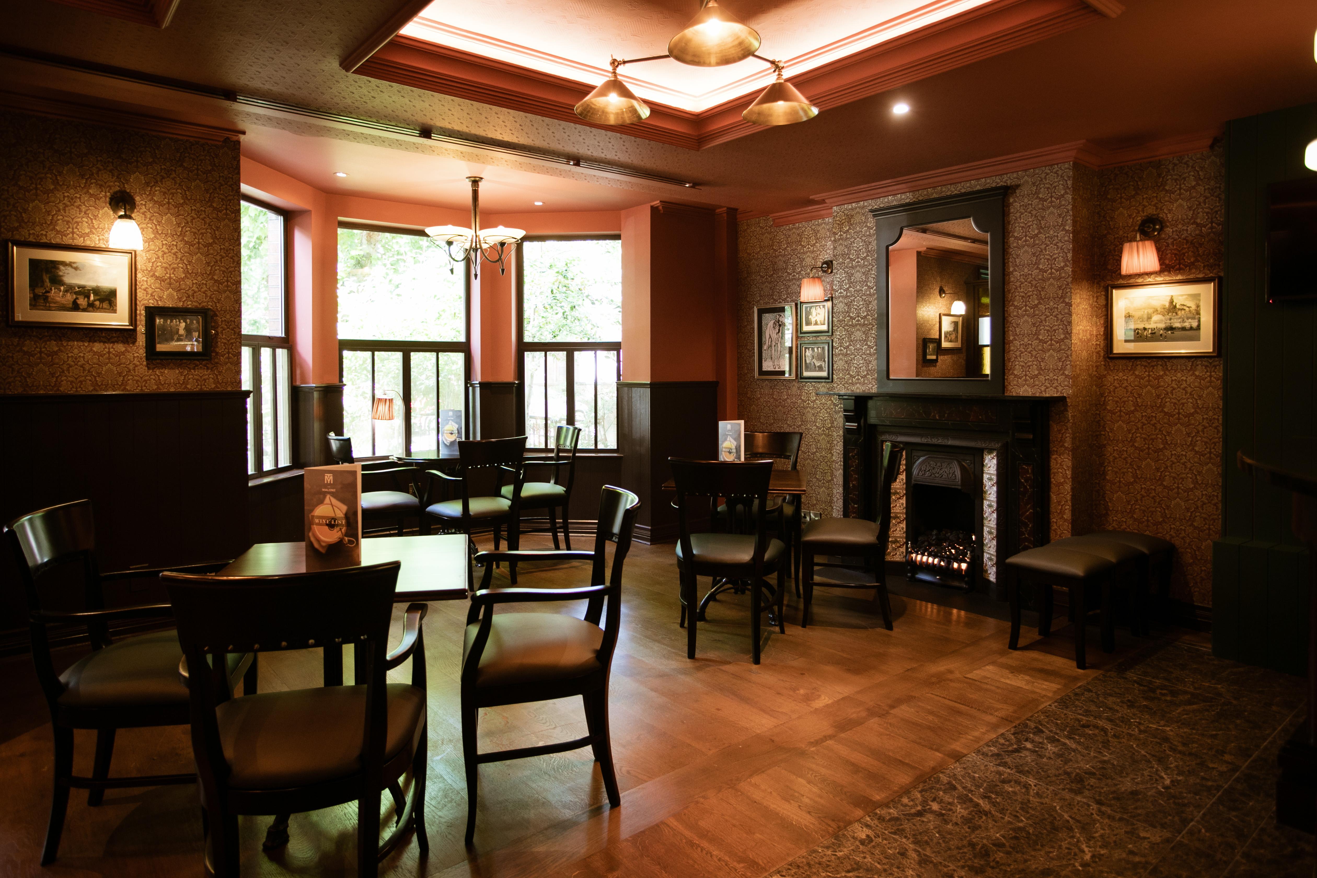 Malone Lodge Hotel&Apartments Belfast Buitenkant foto